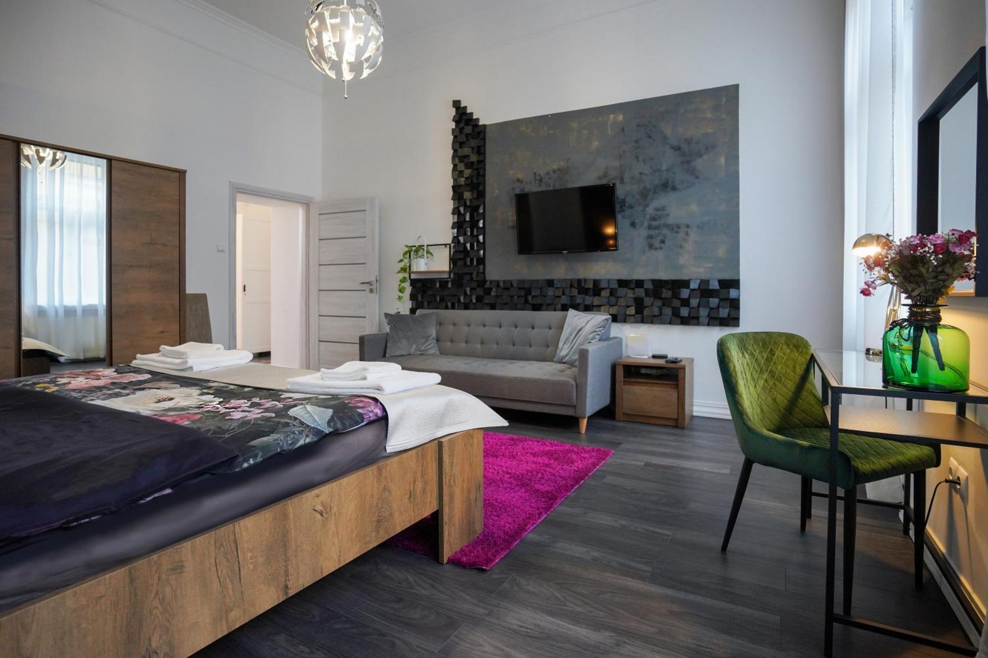 Апартаменти Decor