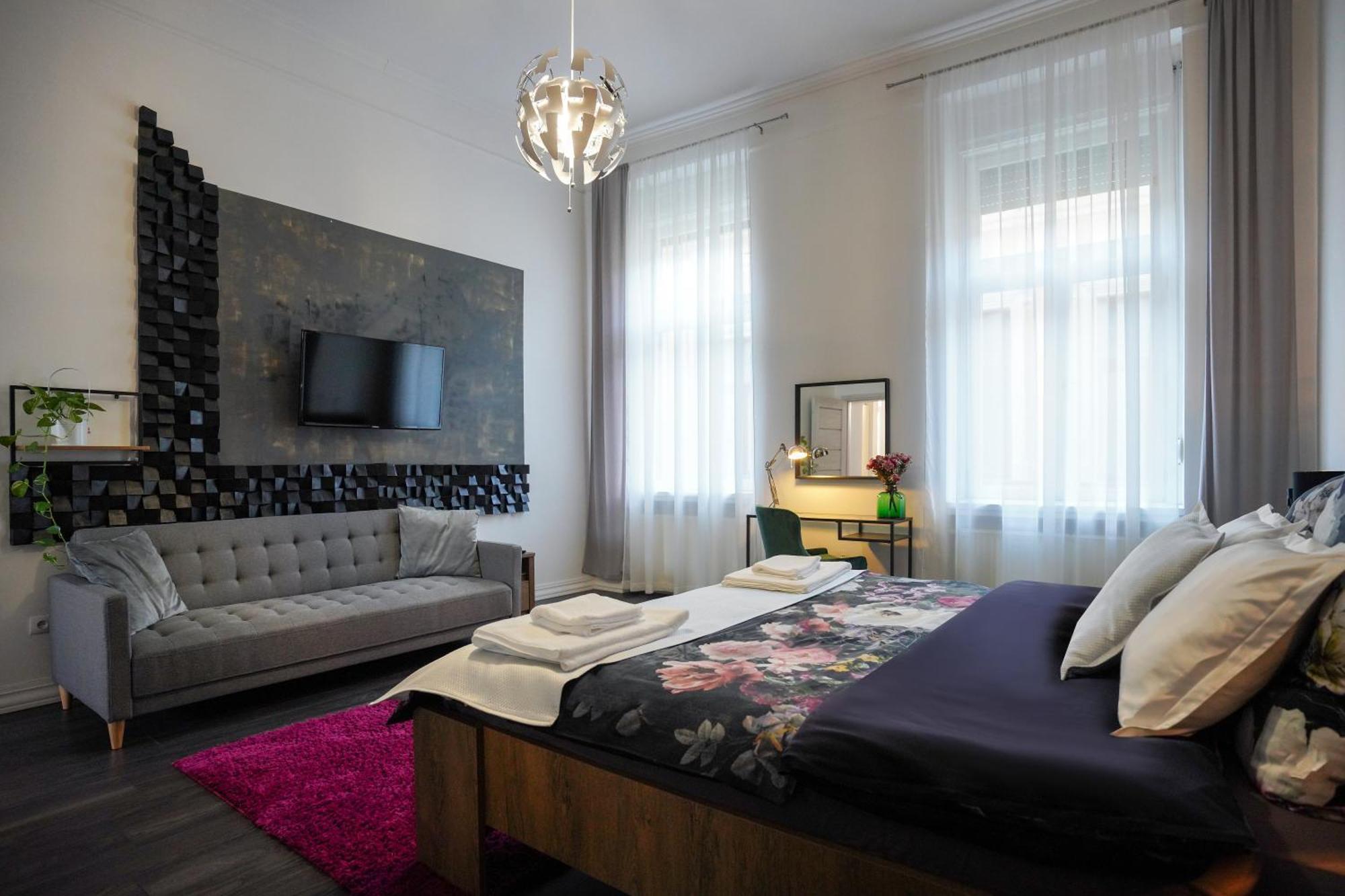 Апартаменти Decor *